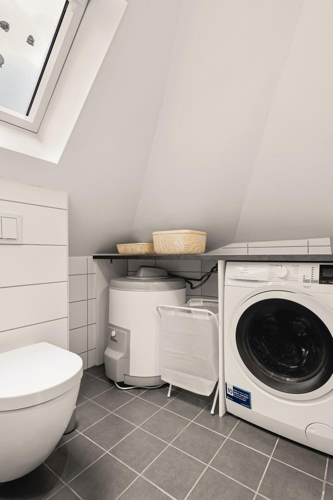 Dinbnb Apartments I 350M To Bryggen I Renovated 2023 I Quiet Top Apart Bergen Esterno foto